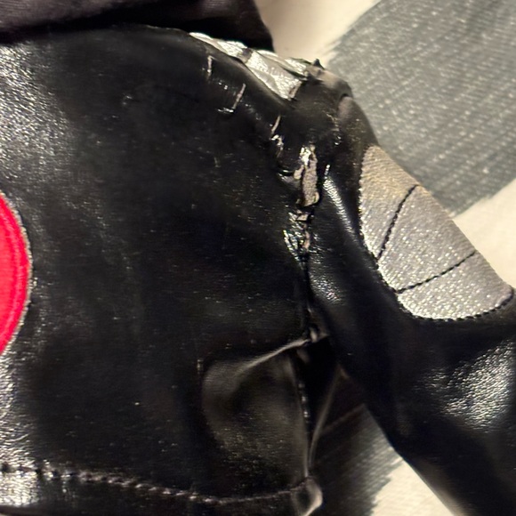 Meow Wolf Claire Sanders Platzo Plush Mouse Toy Pink and Black Outfit - Picture 6 of 6